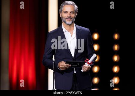 Donostia, Spanien. September 2024. Joaquin Furriel nimmt an der Abschlusszeremonie während des 72. San Sebastian International Film Festival im Kursaal Palace Teil. Quelle: SOPA Images Limited/Alamy Live News Stockfoto