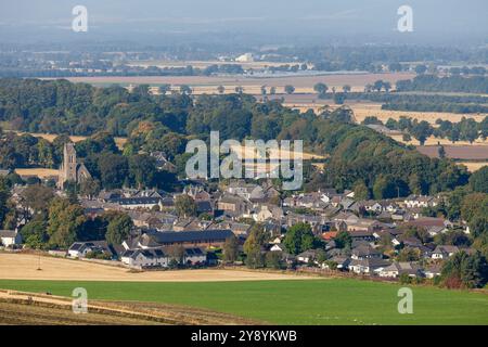 Newtyle Village und Angus ländliche Landschaft von Kinpurney Hill, Angus, Schottland Stockfoto