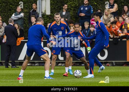 Zeist, Niederlande. Oktober 2024. ZEIST, 07-1--2024 . Campus K.N.V.B. Presskonferenz und Training Niederlande Credit: Pro Shots/Alamy Live News Stockfoto