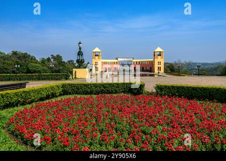 Tanguá Park, Curitiba, Paraná, Brasilien am 23. September 2024. Der Garten wird hervorgehoben. Stockfoto