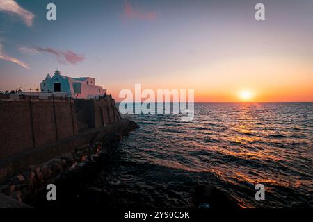 Forio auf der Insel Ischia bei Sonnenuntergang. Stockfoto