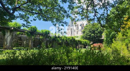 Asheville, North Carolina - 14. Juni 2021 - die Biltmore Estate Gardens gehören der Familie Vanderbilt. Stockfoto