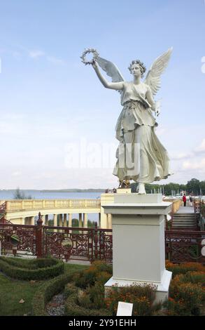 Jahrhundertelang war die Schweriner Burg Residenz der mecklenburgischen Herzöge und Großherzöge und ist heute Sitz des landtags von Mecklenburg Stockfoto