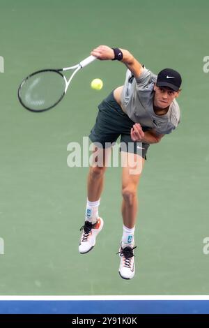 Jannik Sinner (ITA) tritt am 8. September 2024 2024 im USTA Billie Jean King National Tennis Center in New York City an. Stockfoto