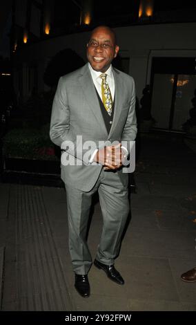 London, Großbritannien. Oktober 2024. Ainsley Harriott bei der Legends of Football 2024 Awards Gala, Grosvenor House Hotel, Park Lane, am Montag, den 7. Oktober 2024 in London, England, Großbritannien. CAP/CAN © CAN/Capital Pictures Credit: Capital Pictures/Alamy Live News Stockfoto