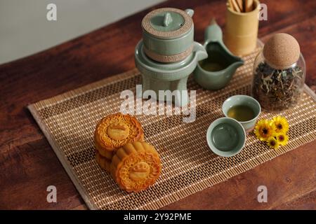 Hausgemachte Kuchen Mit Tee Stockfoto