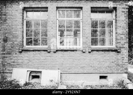 Quarantaine Area Hospital. Quarantaine Area Hospital for Seaagoing Seemanns and Marine Crew, Baing verlassen und besetzte seit Jahren, jetzt für Renovierung und Renovierung nominiert. Rotterdam, Niederlande. Rotterdam Quarantaine Area Zuid-Holland Nederland Copyright: XGuidoxKoppesxPhotox Stockfoto