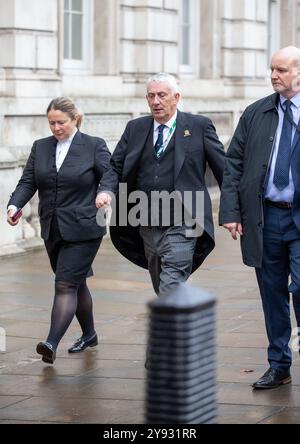 London, Großbritannien. Oktober 2024. Sir Lindsay Hoyle – Sprecher des House of Commons kommt im Kabinettsbüro an Credit: Richard Lincoln/Alamy Live News Stockfoto