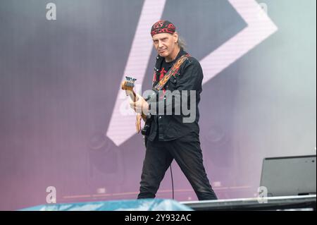 29. Juni 2024: Chris Robertson tritt mit Anvil beim Hellfest Open Air Festival in Clisson auf Stockfoto