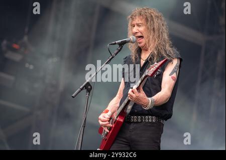 29. Juni 2024: Steve „Lips“ Kudlow tritt mit Anvil beim Hellfest Open Air Festival in Clisson auf Stockfoto