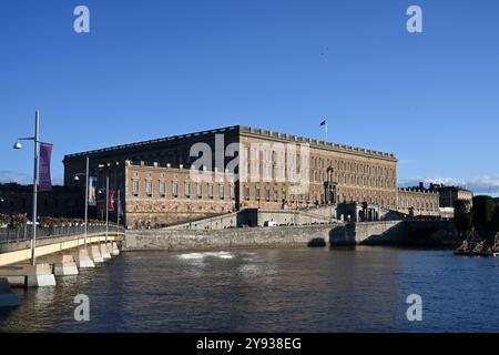 Stockholm, Schweden - 30. Juli 2024: Der Stockholmer Palast oder der Königspalast (Kungliga slottet) ist die offizielle Residenz und der größte Königspalast des Südwestens Stockfoto