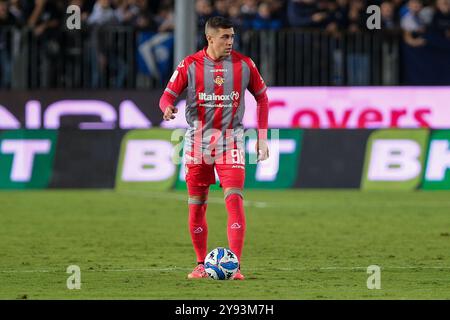 Luca Zanimacchia von US Cremonese trägt den Ball während des italienischen Fußballspiels der Serie B zwischen Brescia Calcio FC und US Cremo Stockfoto