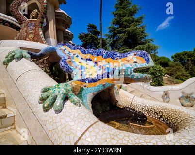 Mosaik Salamander, Park Güell, UNESCO-Weltkulturerbe, Barcelona, Katalonien, Spanien, Europa Stockfoto