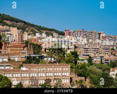 Stadtansicht vom Park Güell, Barcelona, Katalonien, Spanien, Europa Stockfoto