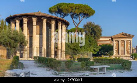 Tempel des Herkules Victor (Tempio di Ercole Vincitore), Tempel des Portuno (Tempio di Portuno), Rom, Latium, Italien, Europa Stockfoto