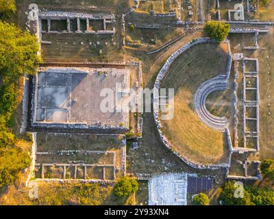 Italienisches Heiligtum, Pietrabbondante-Tempeltheater, Archäologische Stätte, Pietrabbondante, Isernia, Molise, Italien, Europa Stockfoto