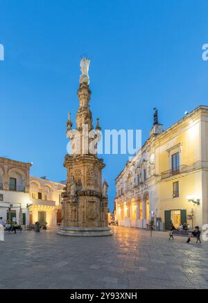 Guglia dell'Immacolata (Turm der unbefleckten Empfängnis), Piazza Salandra (Salandra-Platz), Nardo, Lecce, Salento, Apulien, Italien, Europa Stockfoto