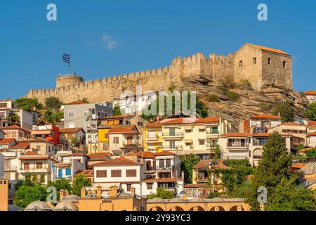 Blick auf die Festung Kavala von der Fähre, Kavala, Dimos Kavalas, Ostmakedonien und Thrakien, Golf von Thasos, Golf von Kavala, Griechenland, Europa Stockfoto