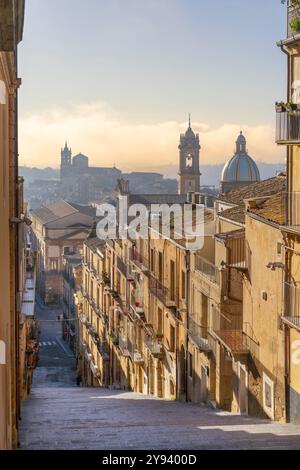 Treppe Santa Maria del Monte, Caltagirone, Val di Noto, UNESCO-Weltkulturerbe, Catania, Sizilien, Italien, Mittelmeer, Europa Stockfoto