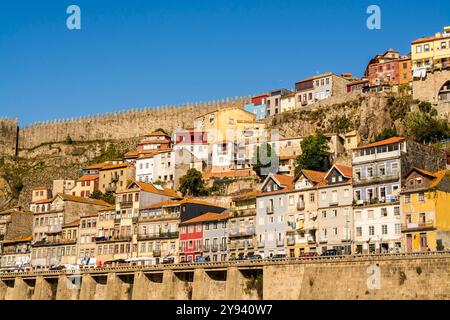 Die Mauern von Dom Fernando (Fernandine Mauern), Porto, Norte, Portugal, Europa Stockfoto