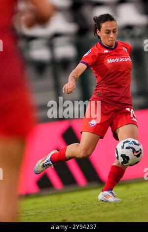 Biella, Italien. Oktober 2024. Michela Catena, die Frauen von Fiorentina, wurde am 30. September 2024 im Stadion Comunale Vittorio Pozzo La Marmora in Biella, Italien, während des Serie A-Fußballspiels zwischen Juventus Women und Fiorentina im Stadion Comunale Vittorio Pozzo La Marmora, Italien, gespielt. Sport - Fußball (Foto: Fabio Ferrari/LaPresse) Credit: LaPresse/Alamy Live News Stockfoto