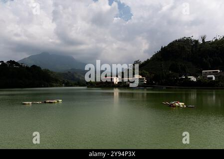 Taiwan, Nantou. In der Fotolandschaft eines Sees. NUR REDAKTIONELLE VERWENDUNG! NICHT FÜR KOMMERZIELLE ZWECKE! Stockfoto