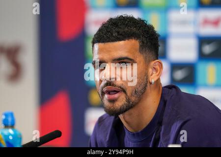 Burton Upon Trent, Großbritannien. Oktober 2024. Dominic Solanke Pressekonferenz vor dem Spiel England gegen Griechenland im St. George's Park, Burton Upon Trent, England, Großbritannien am 8. Oktober 2024 Credit: Every Second Media/Alamy Live News Stockfoto