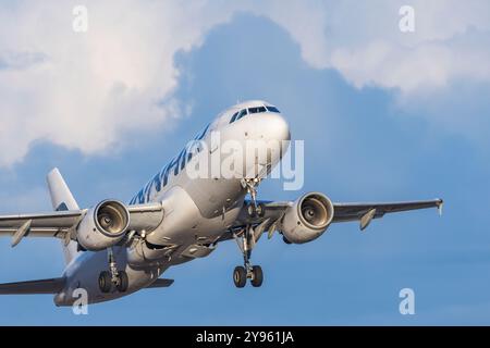 Suomeksi ||| auf Englisch Stockfoto