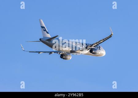 Suomeksi ||| auf Englisch Stockfoto