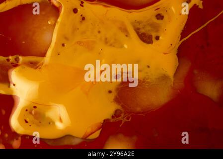 Farbspritzer. Abstrakter Kunsthintergrund. Acrylfarbe. Abstrakter Hintergrund. Luxuriöse Acrylfarbe. Wirbelnde Tinte. Farbiger Hintergrund. Farbe Stockfoto