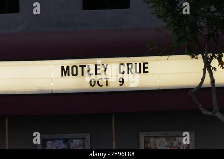 West Hollywood, Kalifornien, USA 8. Oktober 2024 Motley Crue Concert Marquee im Roxy am 8. Oktober 2024 auf dem 9009 Sunset Blvd in West Hollywood, Kalifornien, USA. Foto: Barry King/Alamy Stock Photo Stockfoto