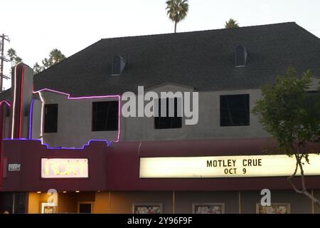 West Hollywood, Kalifornien, USA 8. Oktober 2024 Motley Crue Concert Marquee im Roxy am 8. Oktober 2024 auf dem 9009 Sunset Blvd in West Hollywood, Kalifornien, USA. Foto: Barry King/Alamy Stock Photo Stockfoto