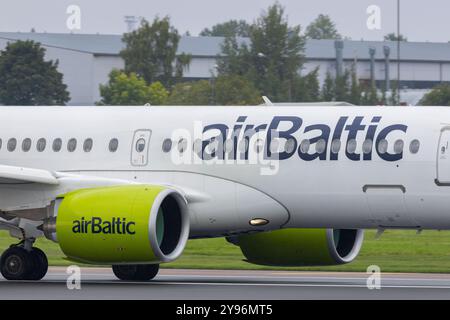 Air Baltic Airbus a220 am Flughafen Tallinn Stockfoto