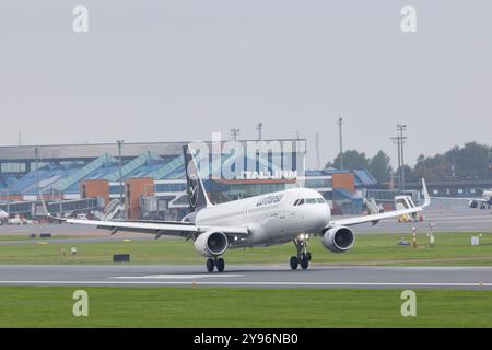 Suomeksi ||| auf Englisch Stockfoto