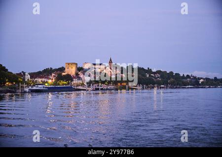 Conflans-Sainte-Honorine (Nordfrankreich): Die Stadt von der seine aus gesehen *** örtlicher Bildtitel *** Stockfoto