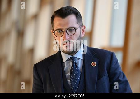 Edinburgh Schottland, Vereinigtes Königreich 08. Oktober 2024. Paul Sweeney MSP im schottischen Parlament. Credit sst/alamy Live News Stockfoto