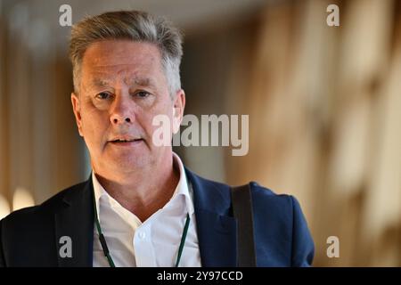 Edinburgh Schottland, Vereinigtes Königreich 08. Oktober 2024. Keith Brown MSP im schottischen Parlament. Credit sst/alamy Live News Stockfoto