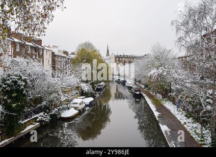 London, Großbritannien. Dezember 2022. Regent's Canal in Primrose Hill im Winter. Quelle: Vuk Valcic/Alamy Stockfoto