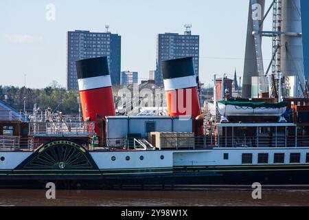 Der PS Waverley, der letzte seefahrende Raddampfer der Welt, wurde für nur 1,00 £ an die Paddle Steamer Preservation Society in Glasgow, Schottland, verkauft Stockfoto