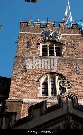 Tower, Priory Church of Saint Bartholomew the Great; Smithfield, City of London, England, Vereinigtes Königreich Stockfoto