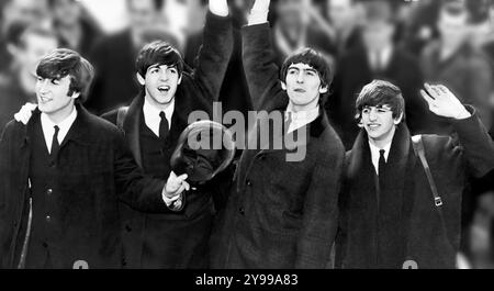 Die Beatles. Porträt der britischen Rockgruppe 1964, die am Kennedy Airport ankam. Von links nach rechts: John Lennon, Paul McCartney, George Harrison, Ringo Starr Stockfoto