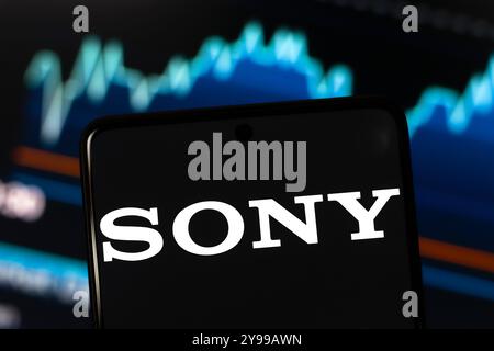 September 2024, Paraguay. In dieser Abbildung wird das Logo der Sony Group Corporation auf einem Smartphone-Bildschirm angezeigt Stockfoto