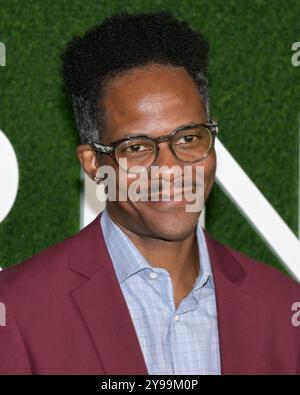 8. Oktober 2024, West Hollywood, Kalifornien, USA: Edgar Blackmon nimmt an der Weltpremiere der Apple TV+ Serie â€œShrinkingâ œ Staffel 2 Teil. (Credit Image: © Billy Bennight/ZUMA Press Wire) NUR REDAKTIONELLE VERWENDUNG! Nicht für kommerzielle ZWECKE! Stockfoto