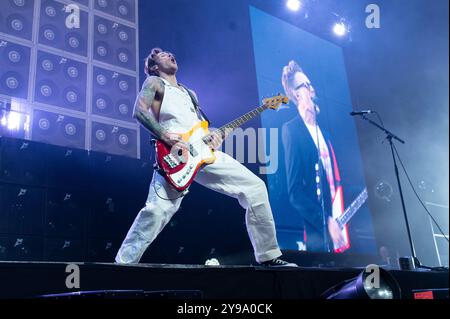 Dougie Poynter von McFly während ihres 21st Birthday Parties Konzerts im O2, London Stockfoto