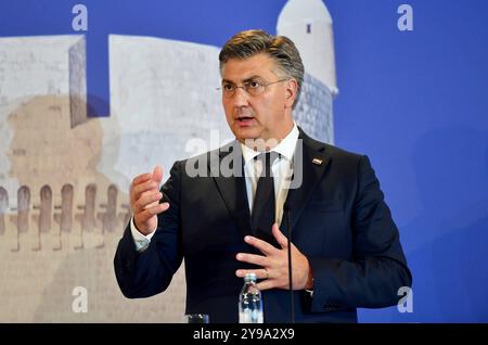 Kroatien, Dubrovnik, 091024. Pressekonferenz von Premierminister Andrej Plenkovic und Präsident der Ukraine Wolodymyr Zelenskij nach dem Ende des Plenarteils des Gipfels Ukraine-Südosteuropa. Auf dem Foto: Andrej Plenkovic. Foto: Bozo Radic / CROPIX Dubrovnik Kroatien Copyright: XxBozoxRadicx br Summit dubrovnik49-091024 2 Stockfoto