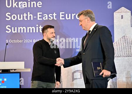 Kroatien, Dubrovnik, 091024. Pressekonferenz von Premierminister Andrej Plenkovic und Präsident der Ukraine Wolodymyr Zelenskij nach dem Ende des Plenarteils des Gipfels Ukraine-Südosteuropa. Foto: Tonci Plazibat / CROPIX Dubrovnik Kroatien Copyright: XxToncixPlazibatx TP Summit dubrovnik45-091024 Stockfoto