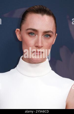 London, Großbritannien. Oktober 2024. Saoirse Ronan nimmt an der „Blitz“-Weltpremiere während der Eröffnungsnacht Gala des 68. BFI London Film Festivals in der Royal Festival Hall in London Teil. Quelle: SOPA Images Limited/Alamy Live News Stockfoto