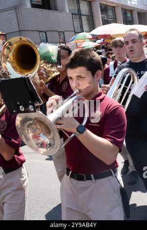 Die jährliche Festival-Parade von San Gennaro in der Canal Street und Mulberry Street in New York City Stockfoto