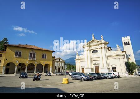 Museo della battaglia und Kathedrale Santa Maria Assunta, Vittorio Veneto, Treviso, Italien, Europa Stockfoto