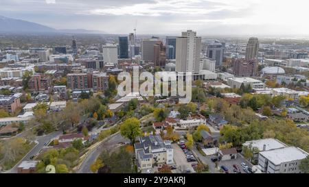 Aus der Vogelperspektive von Salt Lake City. Sie ist die Hauptstadt und größte Stadt des Bundesstaates Utah. Sie wurde von den Mormonen gegründet und ist das offizielle Hauptquartier Stockfoto